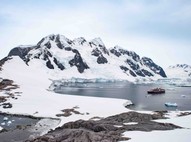 EXPEDITION ANTARCTIQUE: REVEILLON SOUS LES ETOILES POLAIRES (2026)