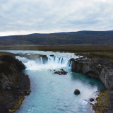 Le spectacle fracassant des chutes d’eau à Goðafoss